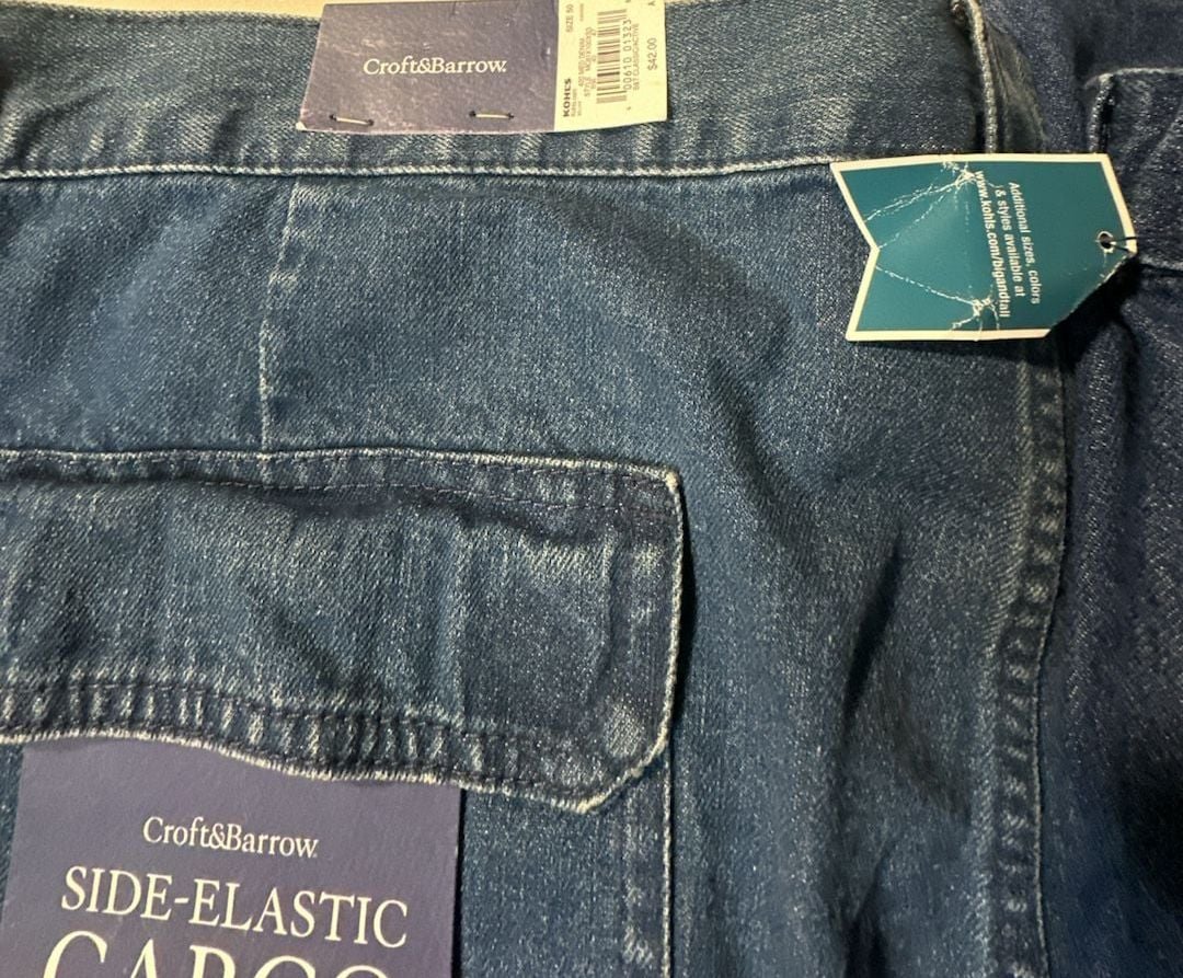 Lot (7)of Mens Casual Cargo Shorts Assorted Brands Size 50 3
