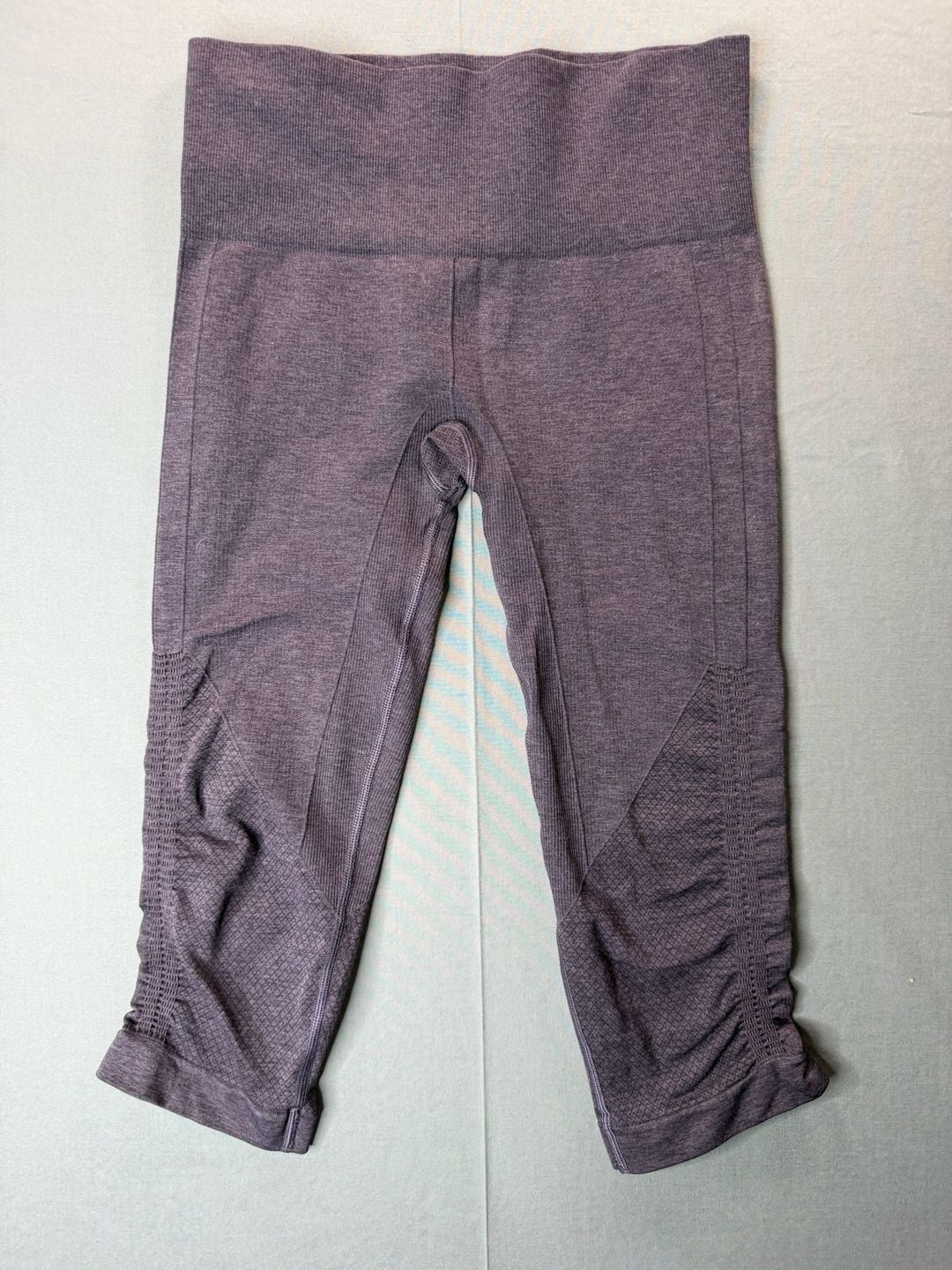 Lululemon In The Flow Crop Ruched Ribbed Seamless Leggings Purple Size 4 3