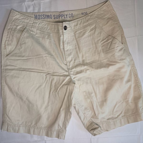 Mossimo Supply Co. Men's Khaki Chino Shorts Size W36