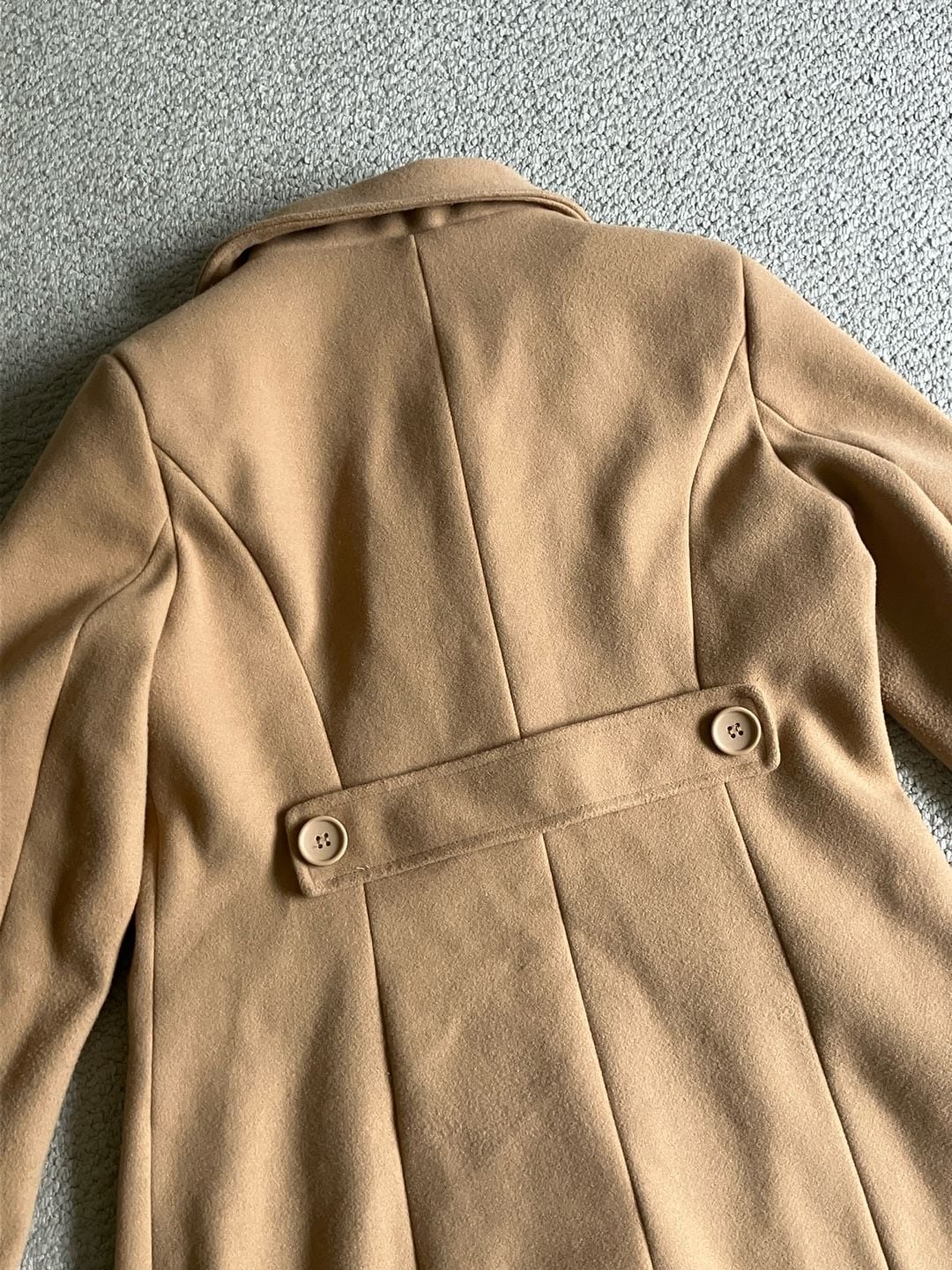 Women's Camel Double Breasted Trench Coat, Pockets, Notched Lapel, Size L 7