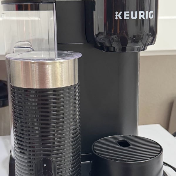 Keurig K-Café Barista Single Serve Coffee Maker and Frother in Black