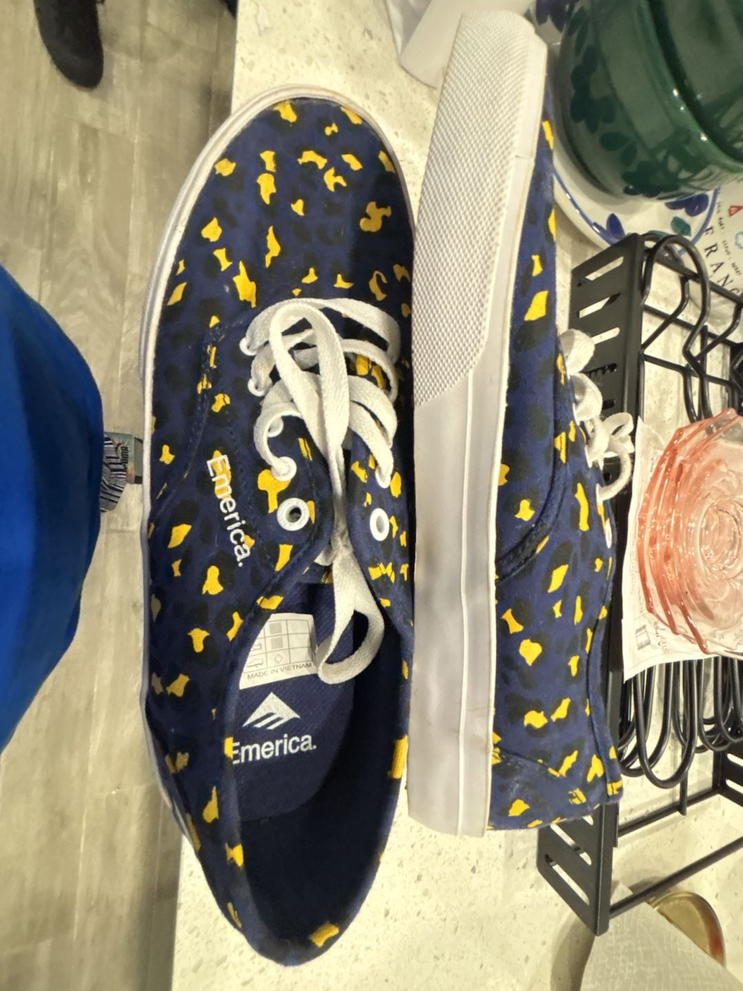 Emerica Wino Standard Blue Yellow Leopard Print Canvas Skate Shoes Men's Size 9 5