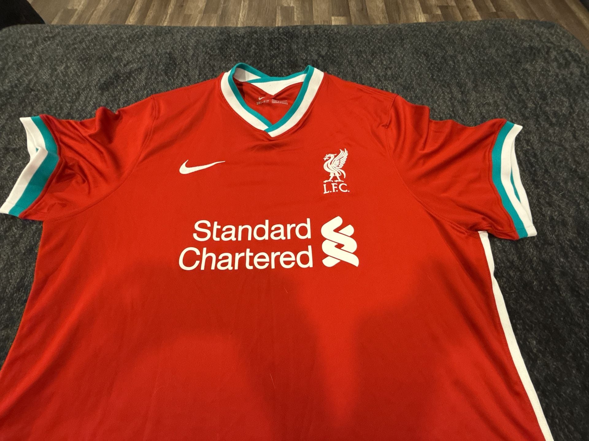 Nike Liverpool FC 2020/2021 Home Soccer Jersey Red XXL 3