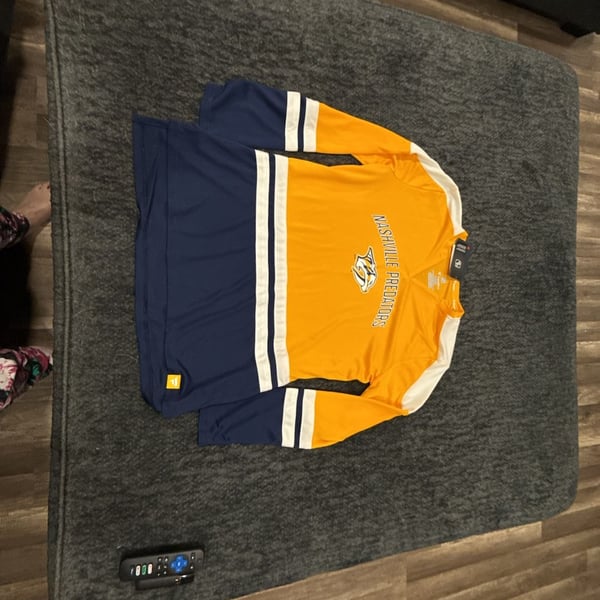 Fanatics Women's Nashville Predators Frozen Long Sleeve Notch Neck T-Shirt Gold Navy XL