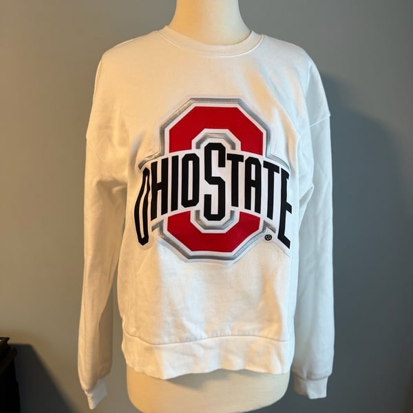 Ohio State Buckeyes Women's Victory Crewneck Pullover Sweatshirt