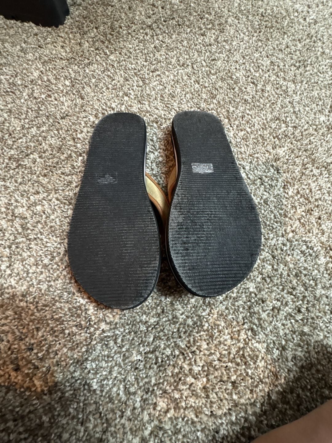 Tommy Hilfiger Web-Strap Flip Flop Sandals Tan and Black with Gold Logo Accent 3