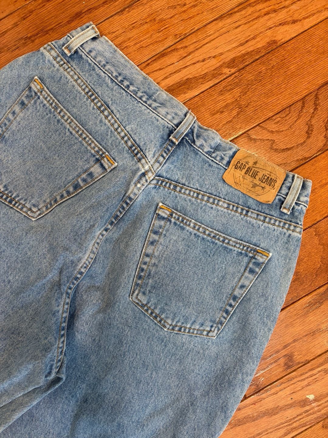 Vintage GAP Blue Jeans No. 9 Reverse Fit Mom Jeans Size 14 Regular USA Made 2