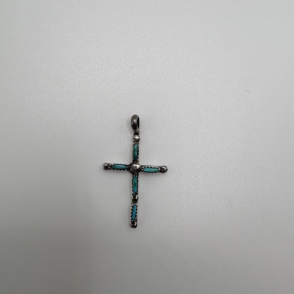 Vintage Native American Zuni Sterling Silver Turquoise Petit Point Cross Pendant