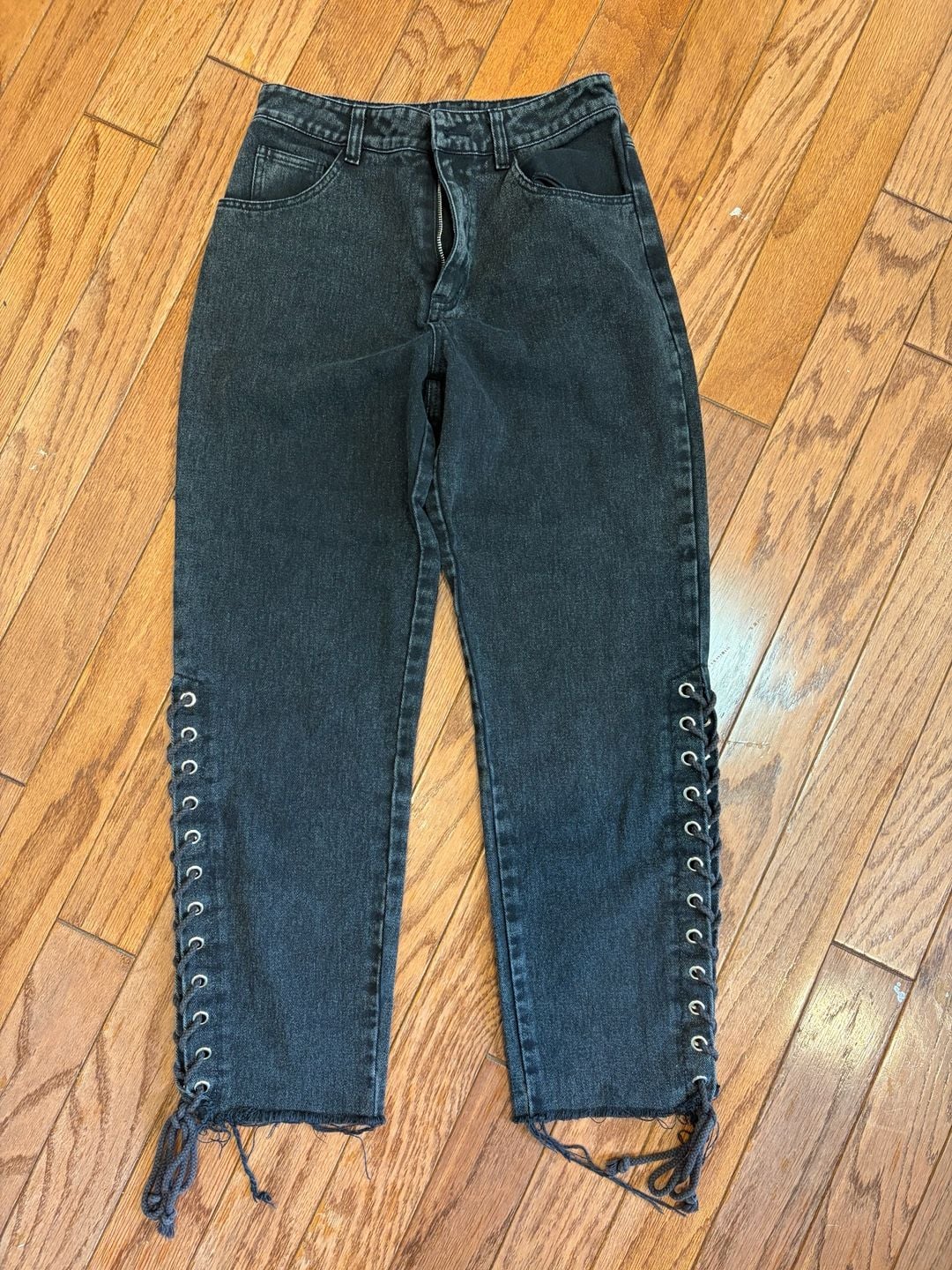 Honey Punch Black Acid Wash Lace-Up Side Straight Leg Jeans Small 3
