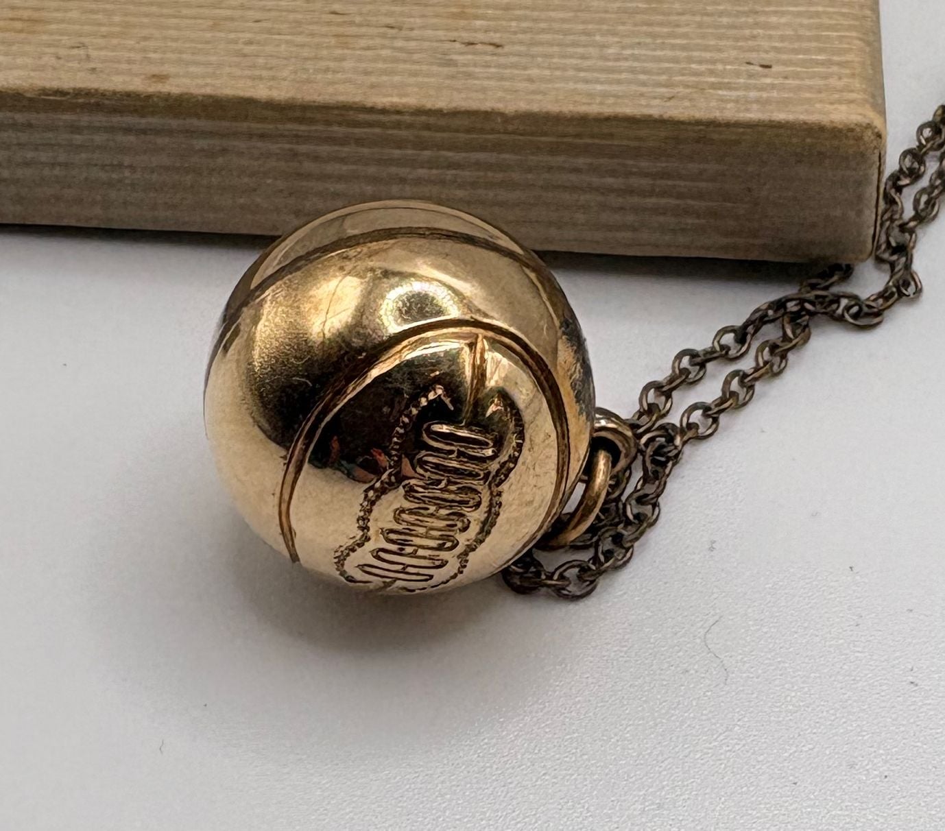 Vintage 1/20 12K Gold Filled Basketball Charm Pendant / Pocket Watch Fob 2