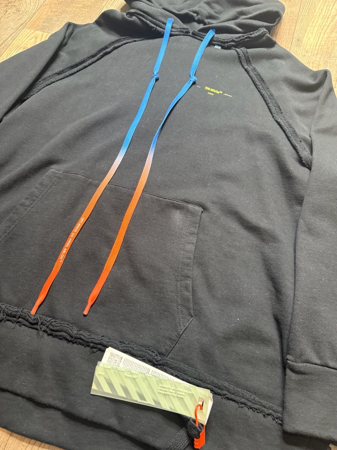 Off-White FW20 Acrylic Arrows Incomp Hoodie Black Yellow 3