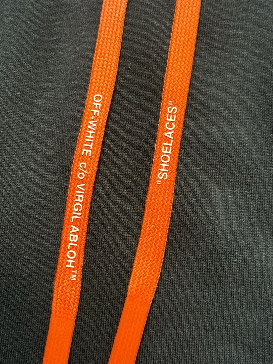 Off-White FW20 Acrylic Arrows Incomp Hoodie Black Yellow 4