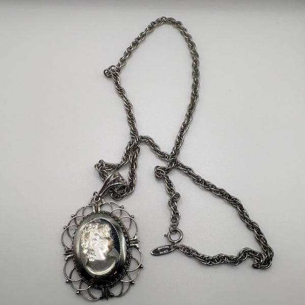 Whiting & Davis Vintage Silver Tone Mirrored Cameo Pendant Necklace