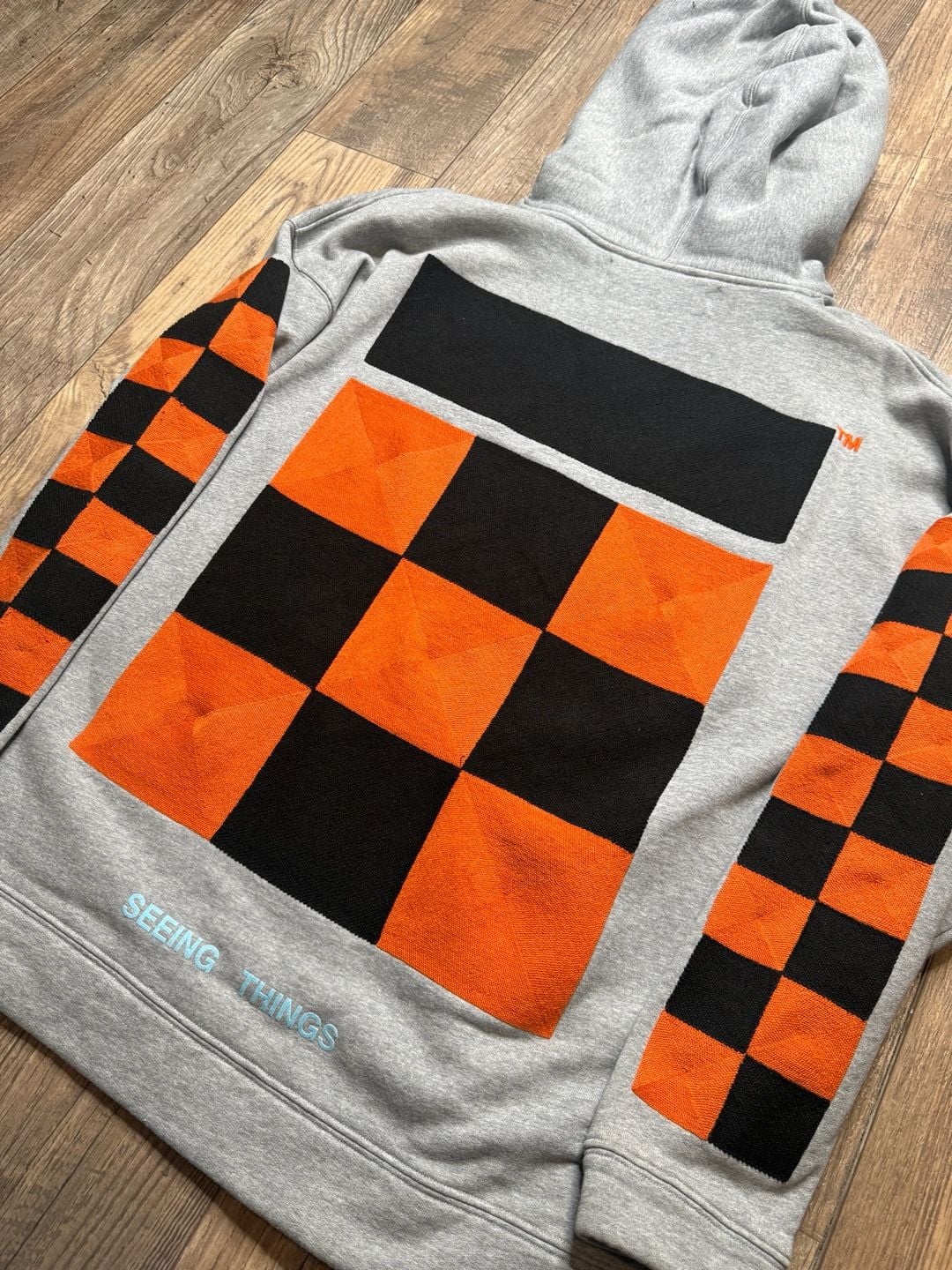 Off-White Seeing Things Checkered Sleeve Hoodie Grey Orange 10