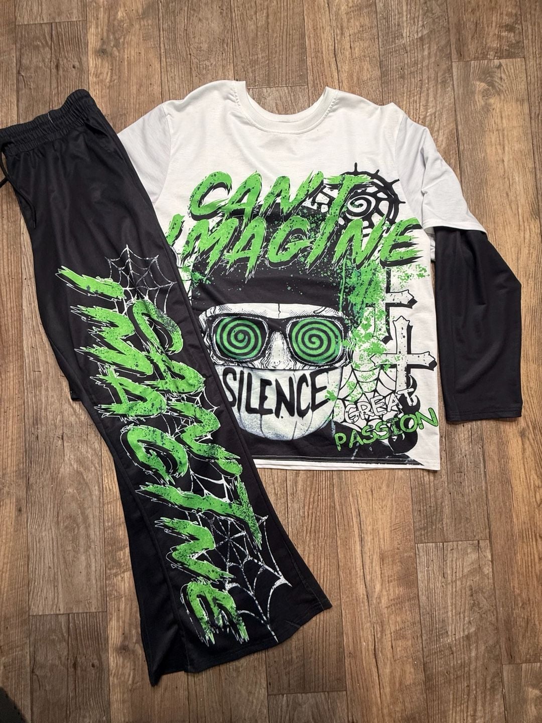 Manfinity Men's Graphic Print Long Sleeve T-Shirt and Matching Pants Set XXL 2