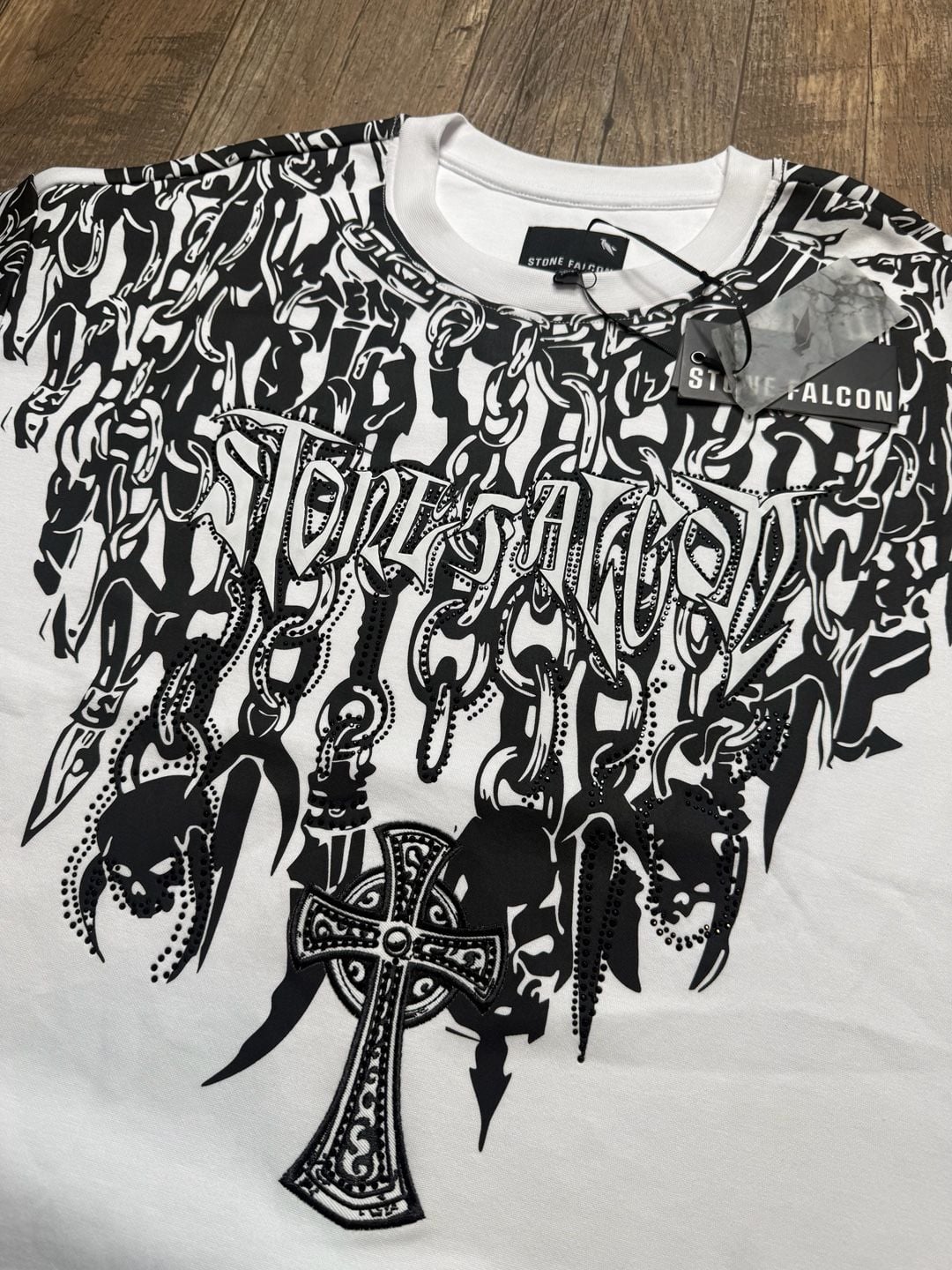 Stone Falcon Chain and Skull Graphic Short Sleeve T-Shirt Size XL 3