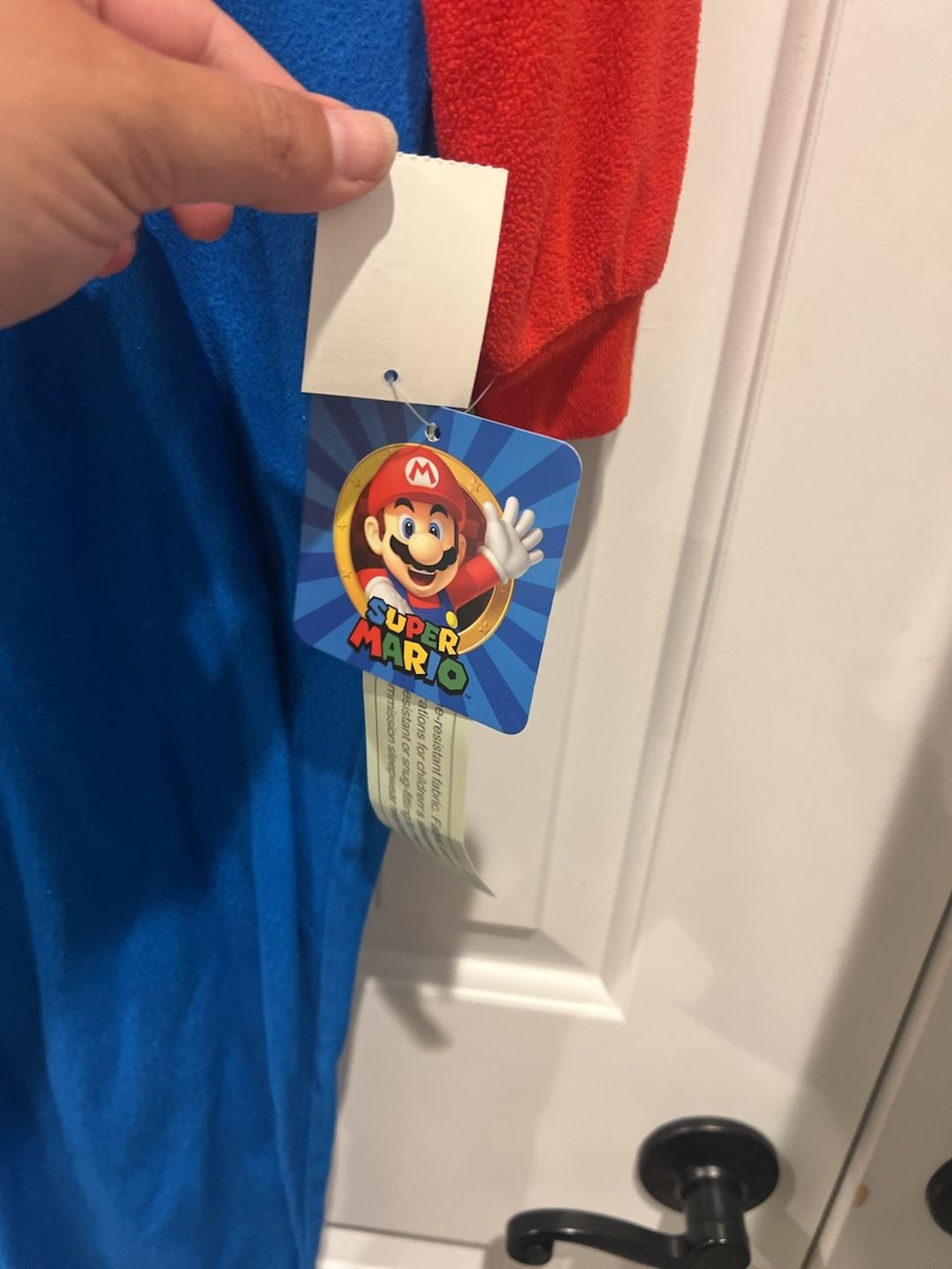 Super Mario Bros Kids Hooded Zip-Front Fleece Pajamas costume Size 8 4