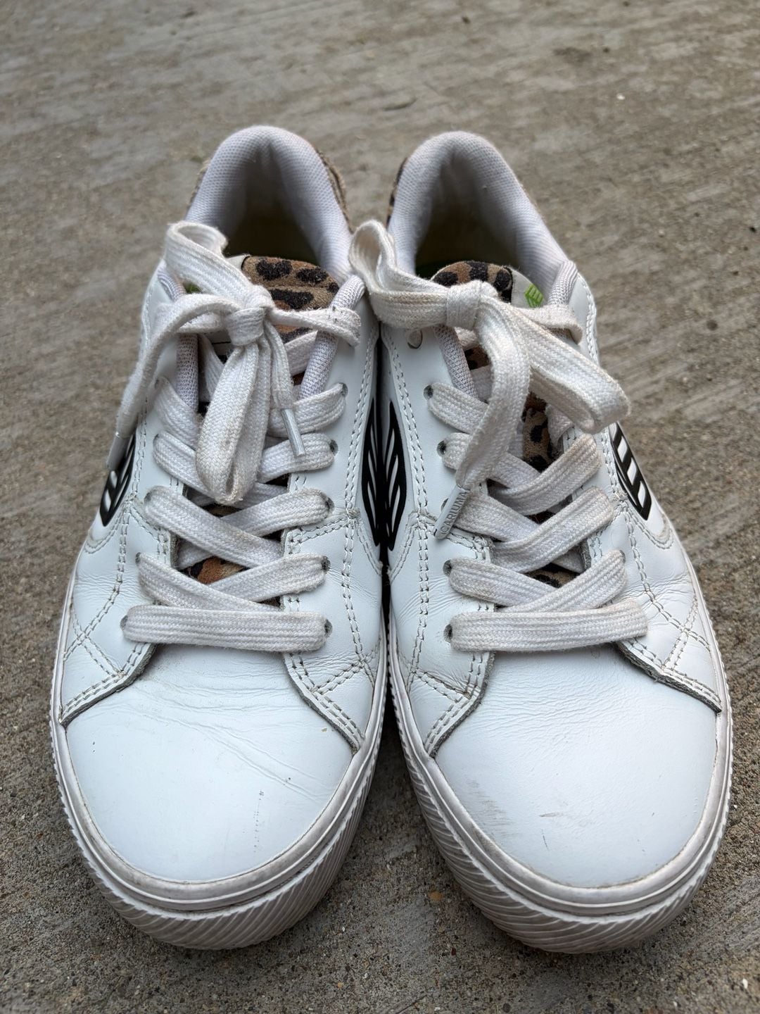 Cariuma Salvas White Leather Sneakers Cheetah Print Size 6.5 3