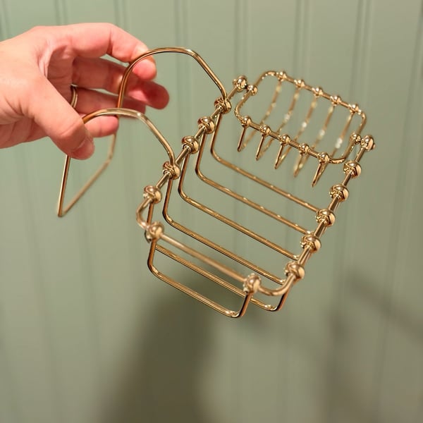 Kingston Brass 7-Inch Clawfoot Tub Hanging Soap and Sponge Holder