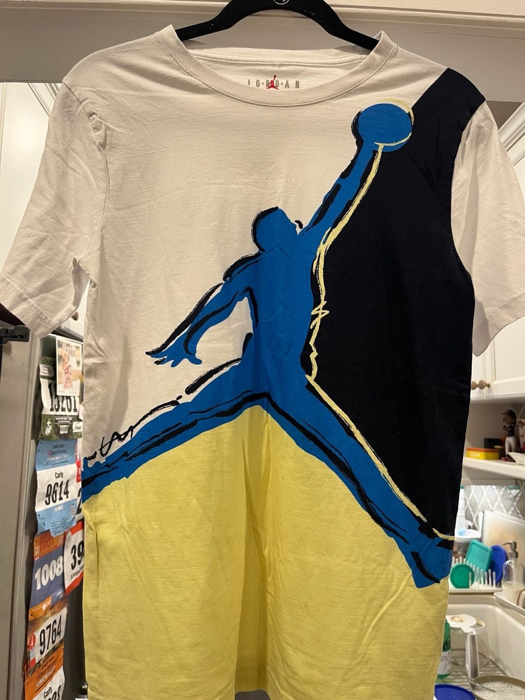 Jordan Jumpman Graphic Logo Colorblock T-Shirt White Blue Yellow Boys XL 3