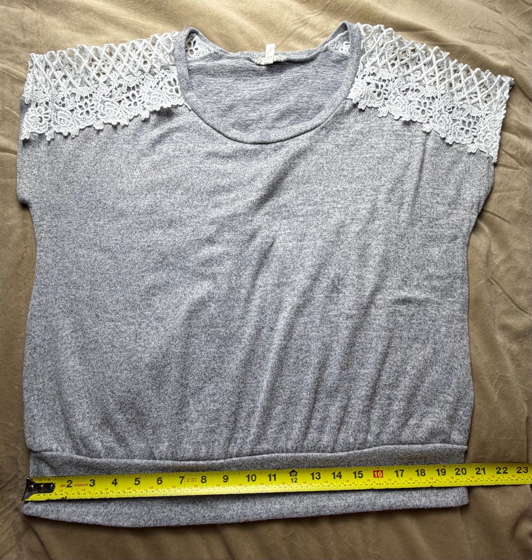 Product thumbnail 3