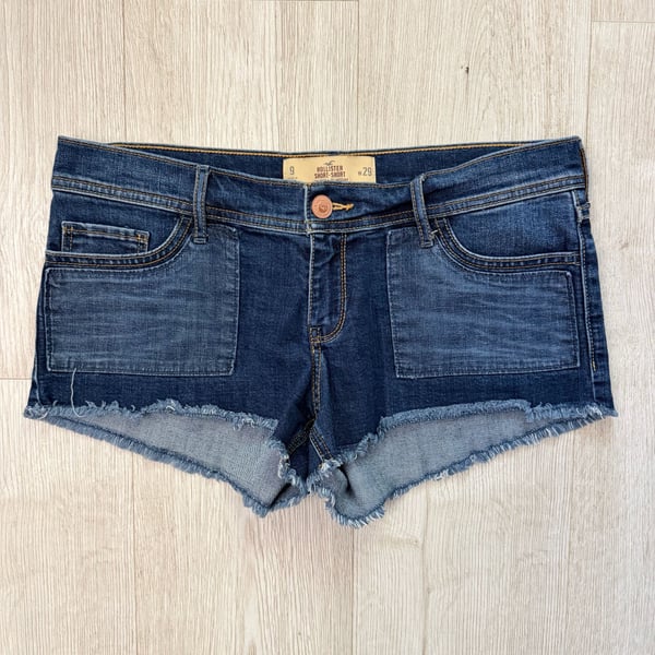 Hollister Short-Short Low Rise