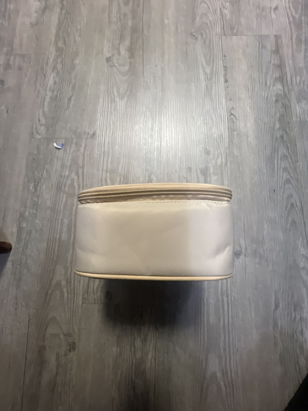 Amoena Natura 3E Breast Form Prothesis Size 4L with Travel Case 2