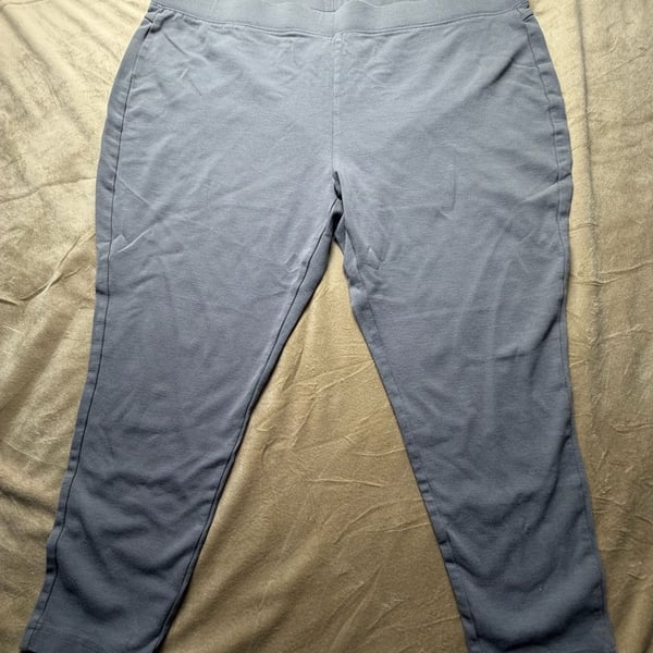 women with control light gray soft sculpt crop leggings petite 1xp