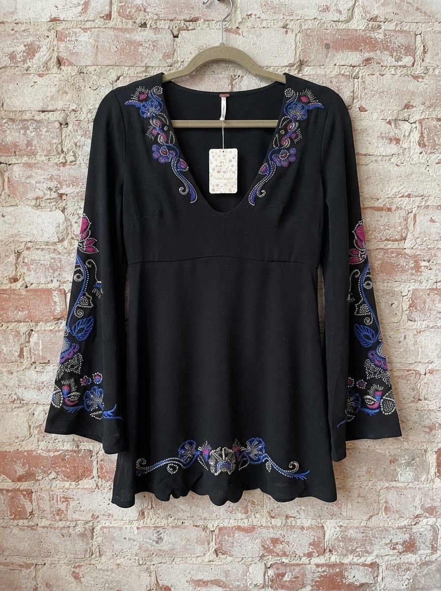 NWT Free People Holiday Folk Embroidered Long Bell Sleeve Mini Dress Black 7