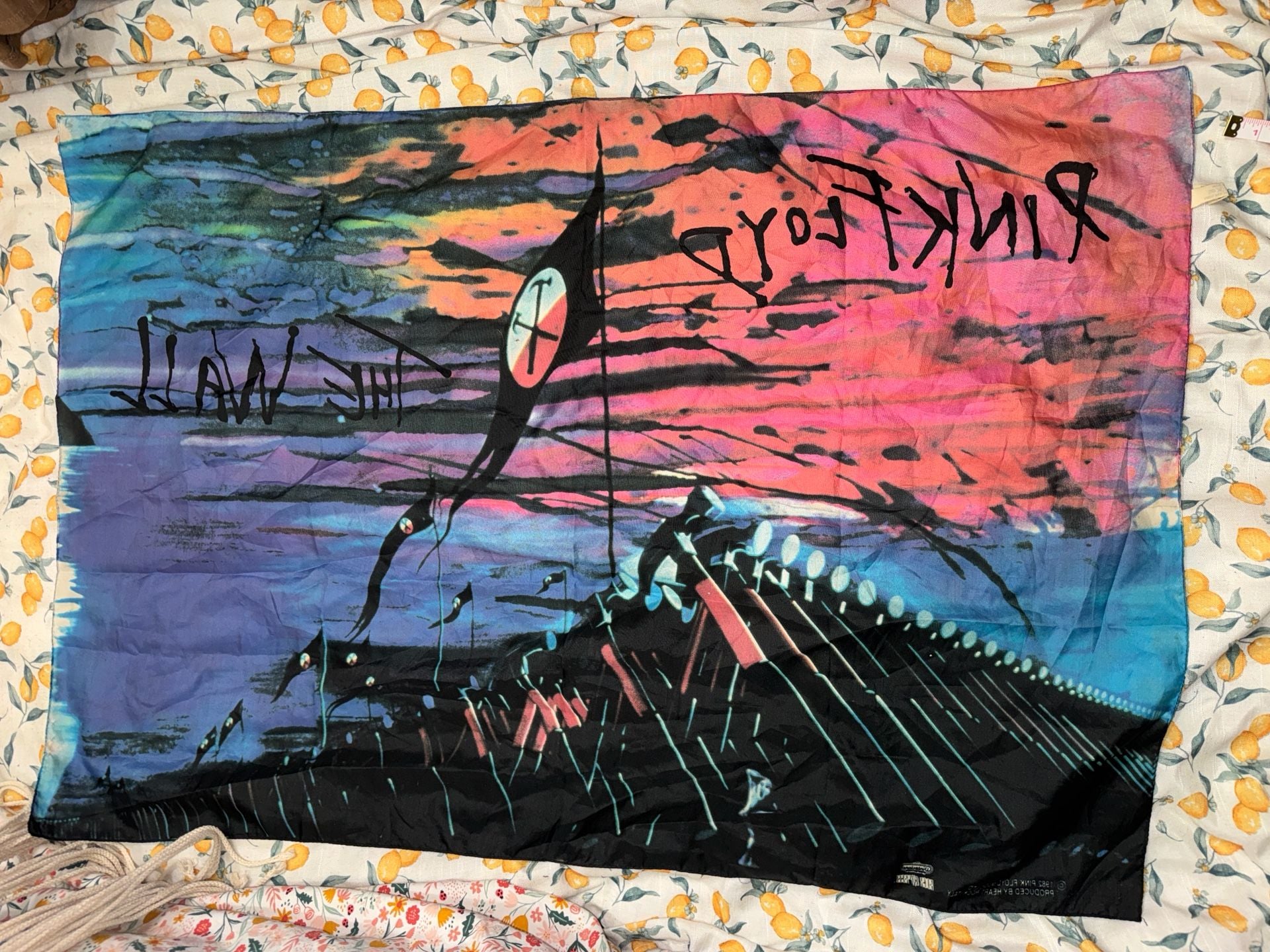 Vintage 1982 Pink Floyd The Wall Marching Hammers Tapestry Flag Winterland Heart Rock Italy 7