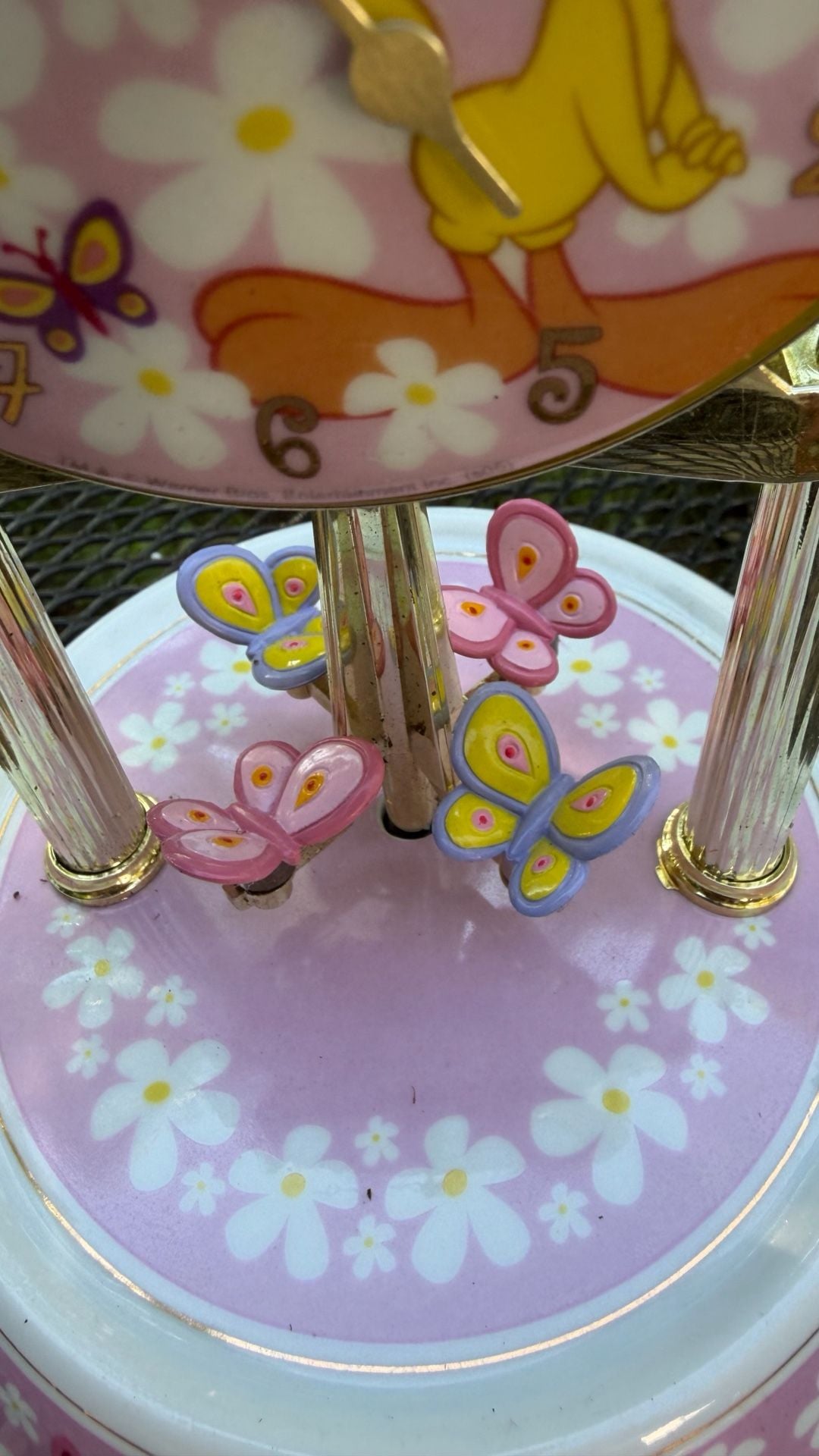 Looney Tunes Tweety Bird Sweeter Than Sweet Anniversary Domed Glass Clock 3