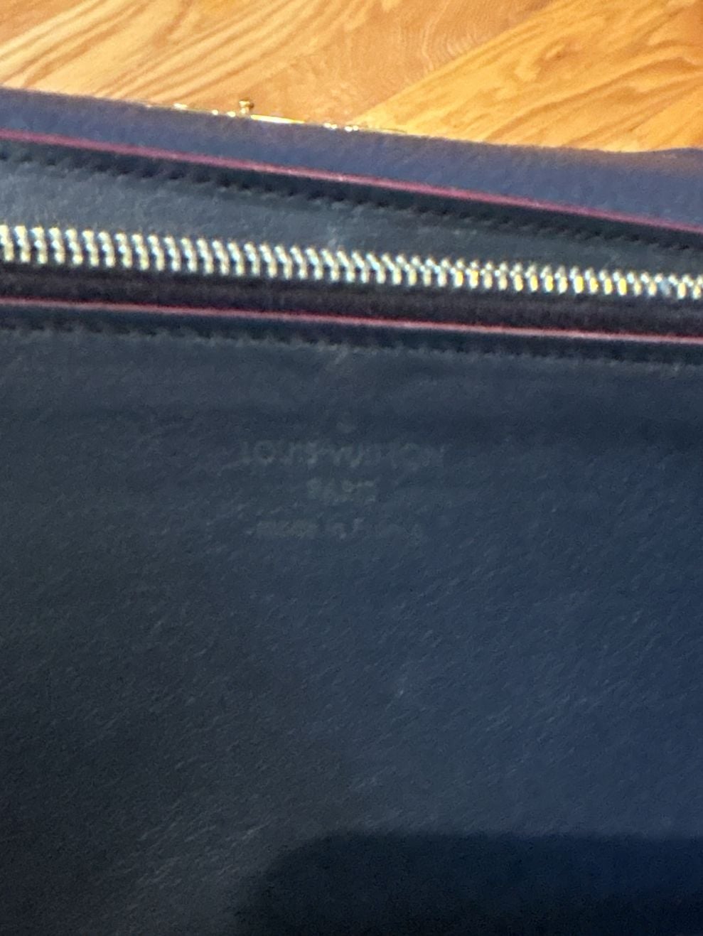Louis Vuitton Capucines Long Wallet Navy Blue Taurillon Leather Pink Trim LV 11