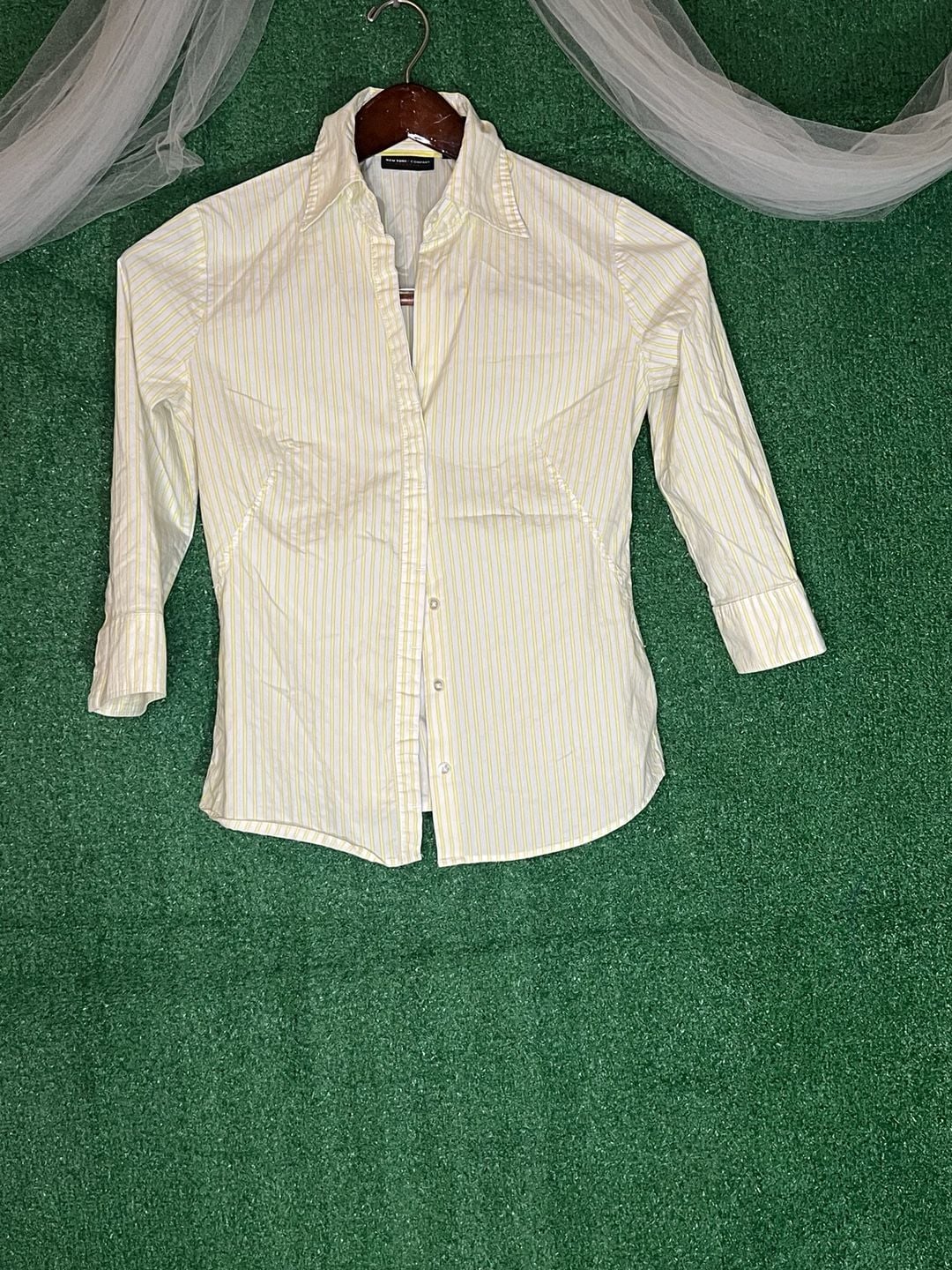 New York & Company Women's Stretch Yellow And White Striped Button Down Shirt Size XS 2
