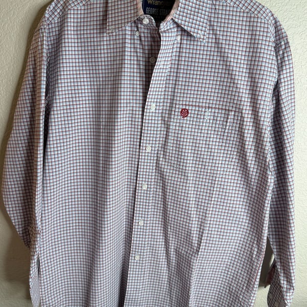 Wrangler George Strait Collection Mens Plaid Long Sleeve Button Down Shirt Red White Blue