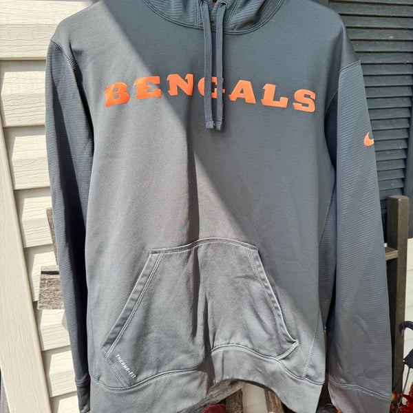Nike NFL Cincinnati Bengals Therma-Fit Performance Pullover Hoodie Gray Medium