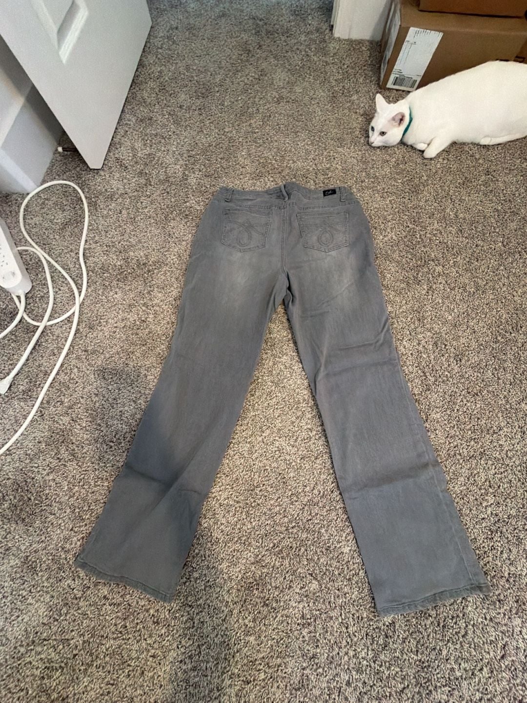 Earl Jean Gray Straight Leg Denim Jeans Women's Size 16 4