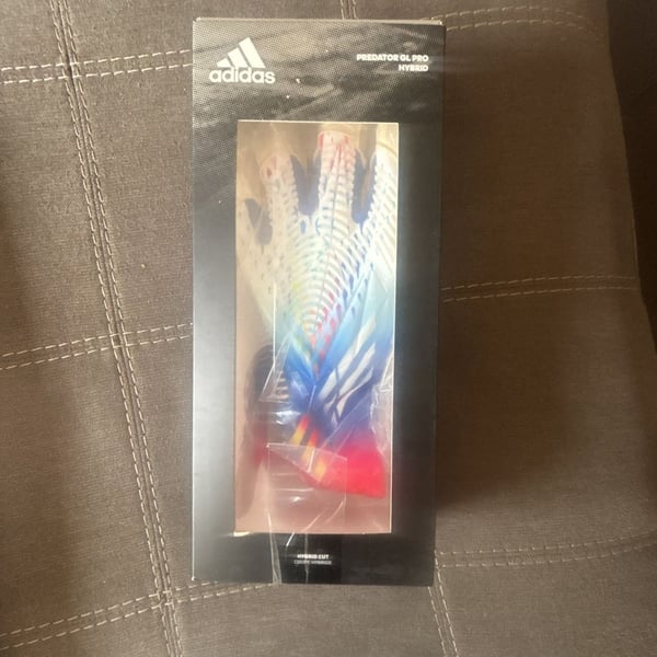 Adidas Predator GL Pro Hybrid Goalkeeper Gloves Size 9