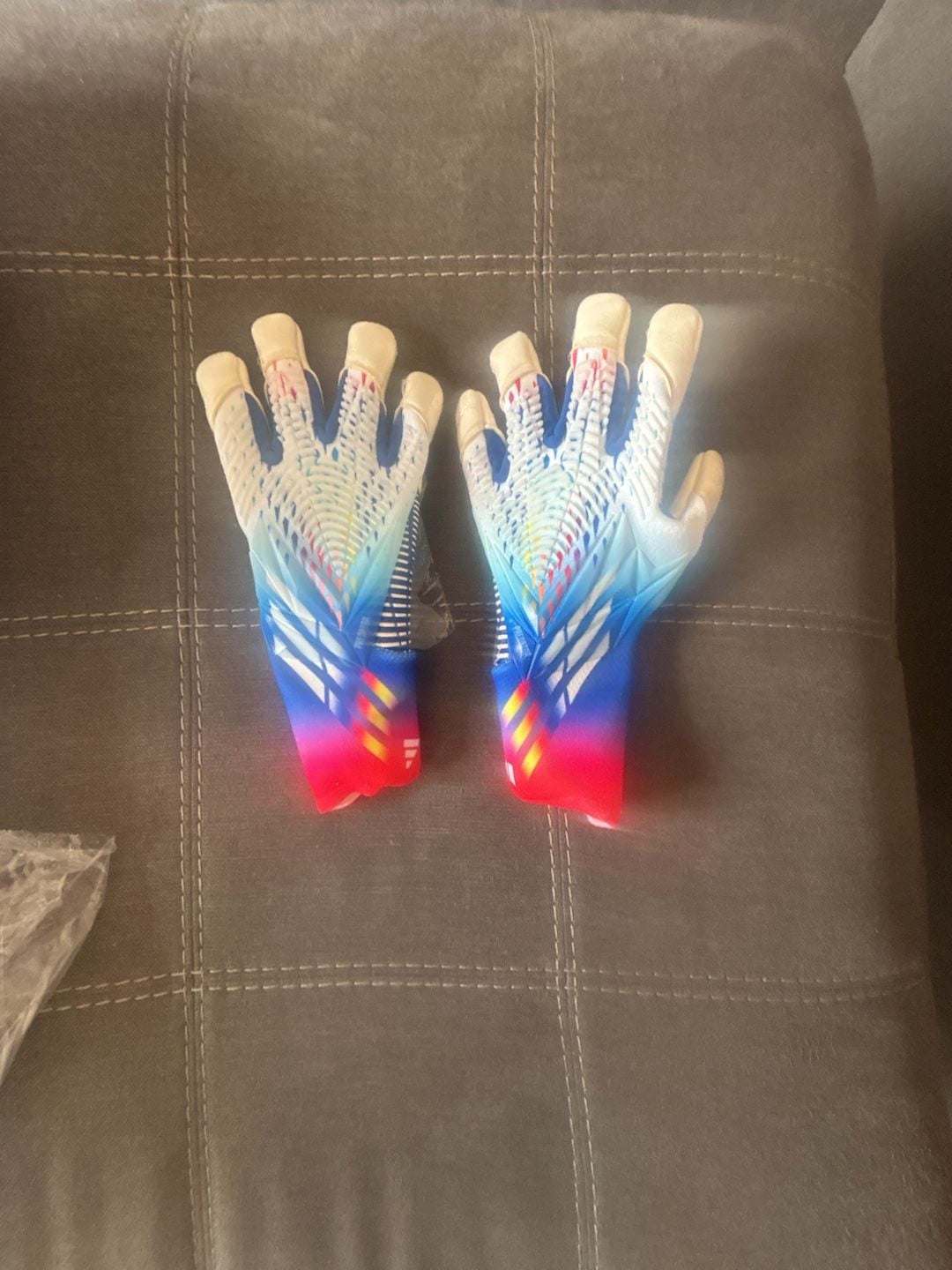 Adidas Predator GL Pro Hybrid Goalkeeper Gloves Size 9 3
