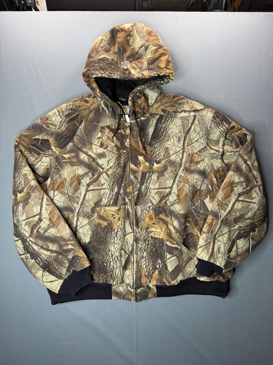 Vintage Carhartt J143 CMO Realtree Hardwoods Camo Thermal-Lined Jacket Mens 2XL 2