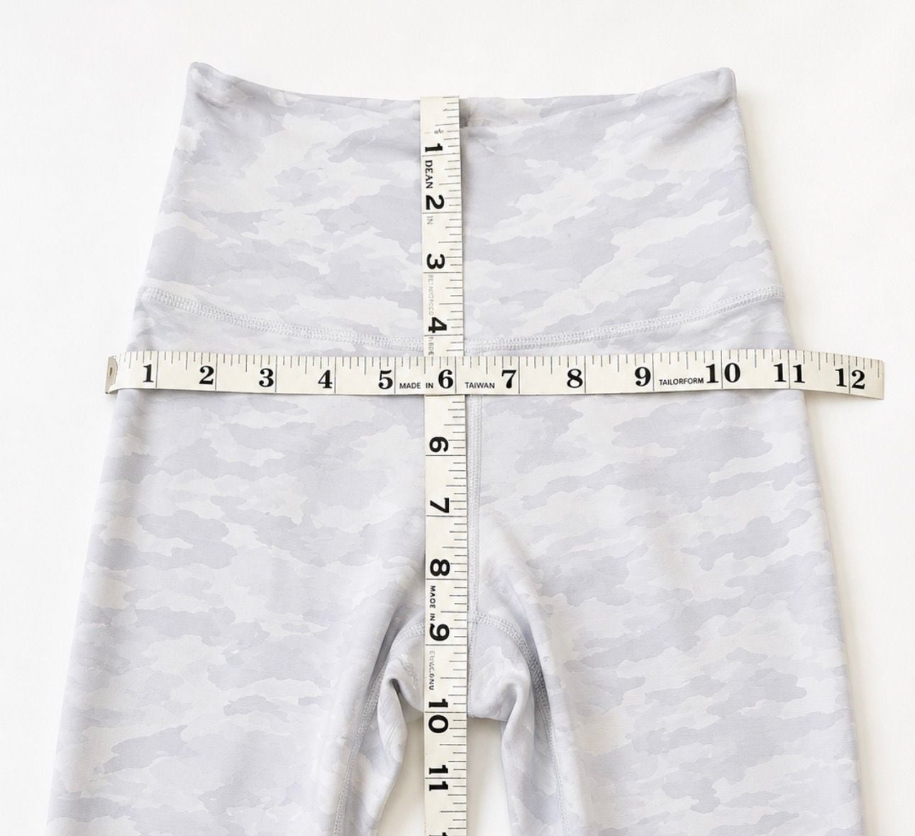 Lululemon Wunder Under HR 25” Luxtreme Camo Leggings Size 2 10