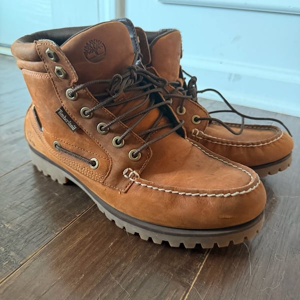 Timberland Oakwell 7-Eye Moc-Toe Brown Nubuck Hiking Boots size 9.5