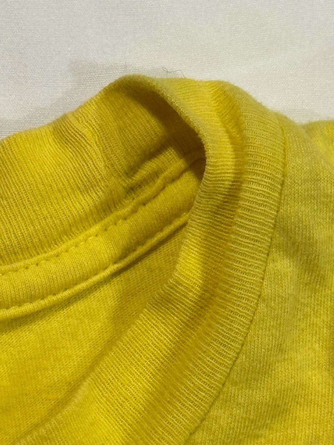 Vintage late 90’s Nirvana yellow nevermind smiley band grunge shirt 5