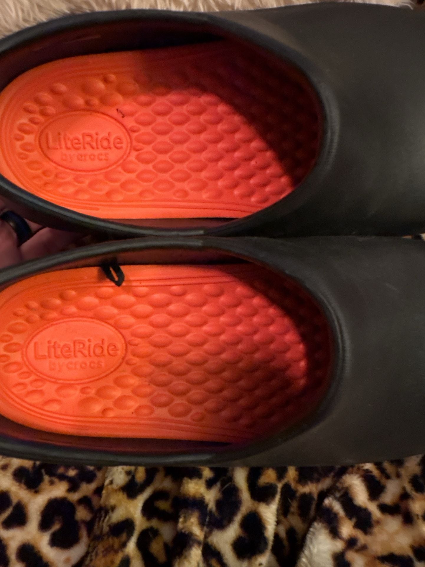 Crocs On-the-Clock LiteRide Work Clogs Black Women's Size 6 3