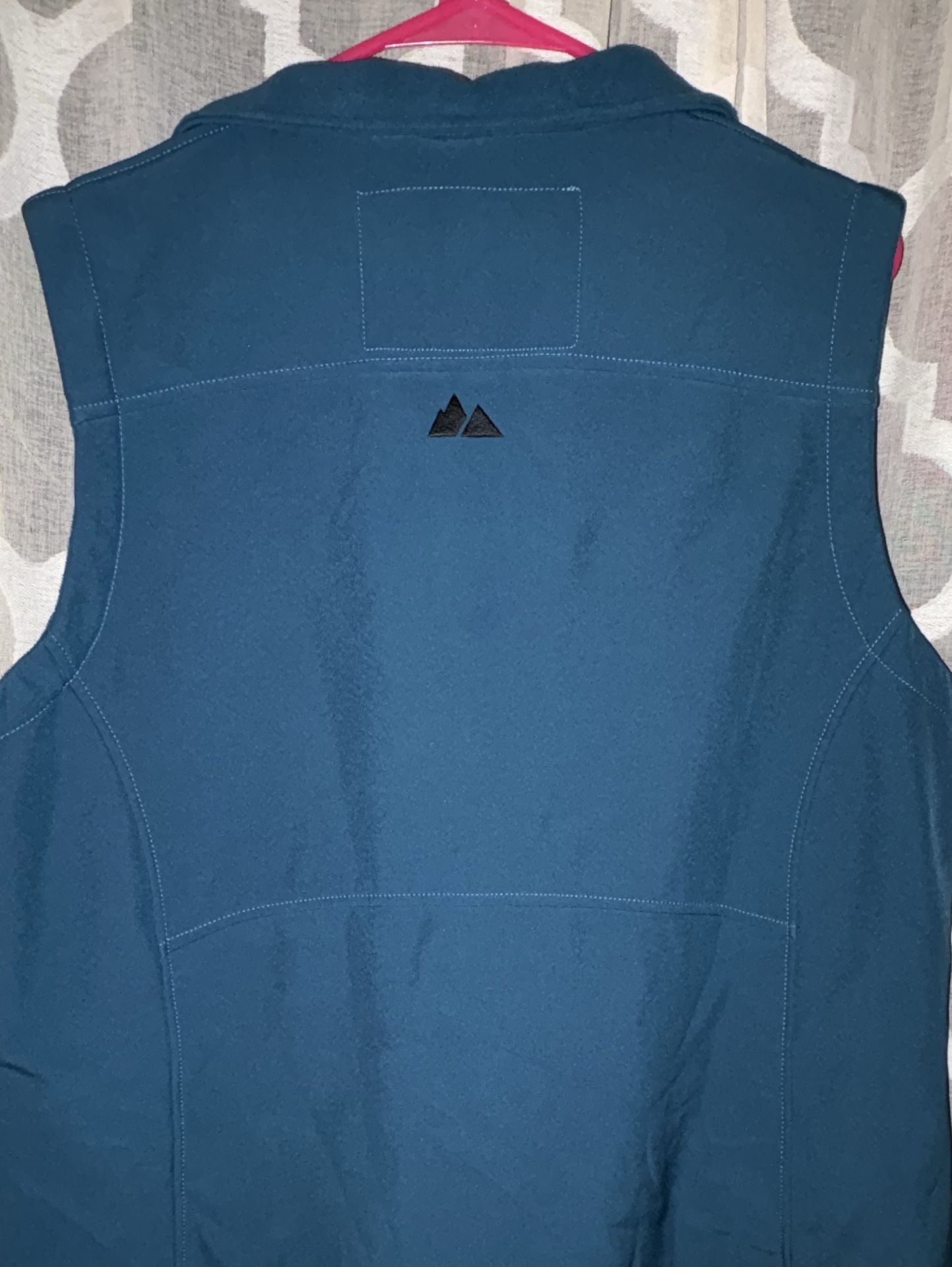 Powder River Outfitters Performance Teal Softshell Vest XXL 4