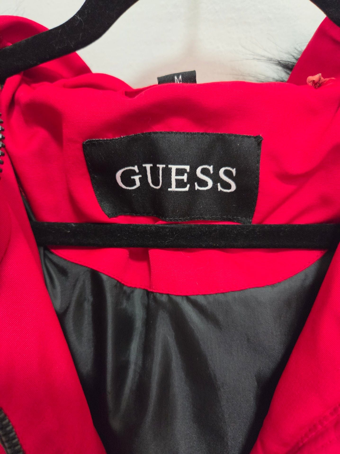 GUESS Red Puffer Winter Coat Jacket with Faux Fur Hood Size M 7