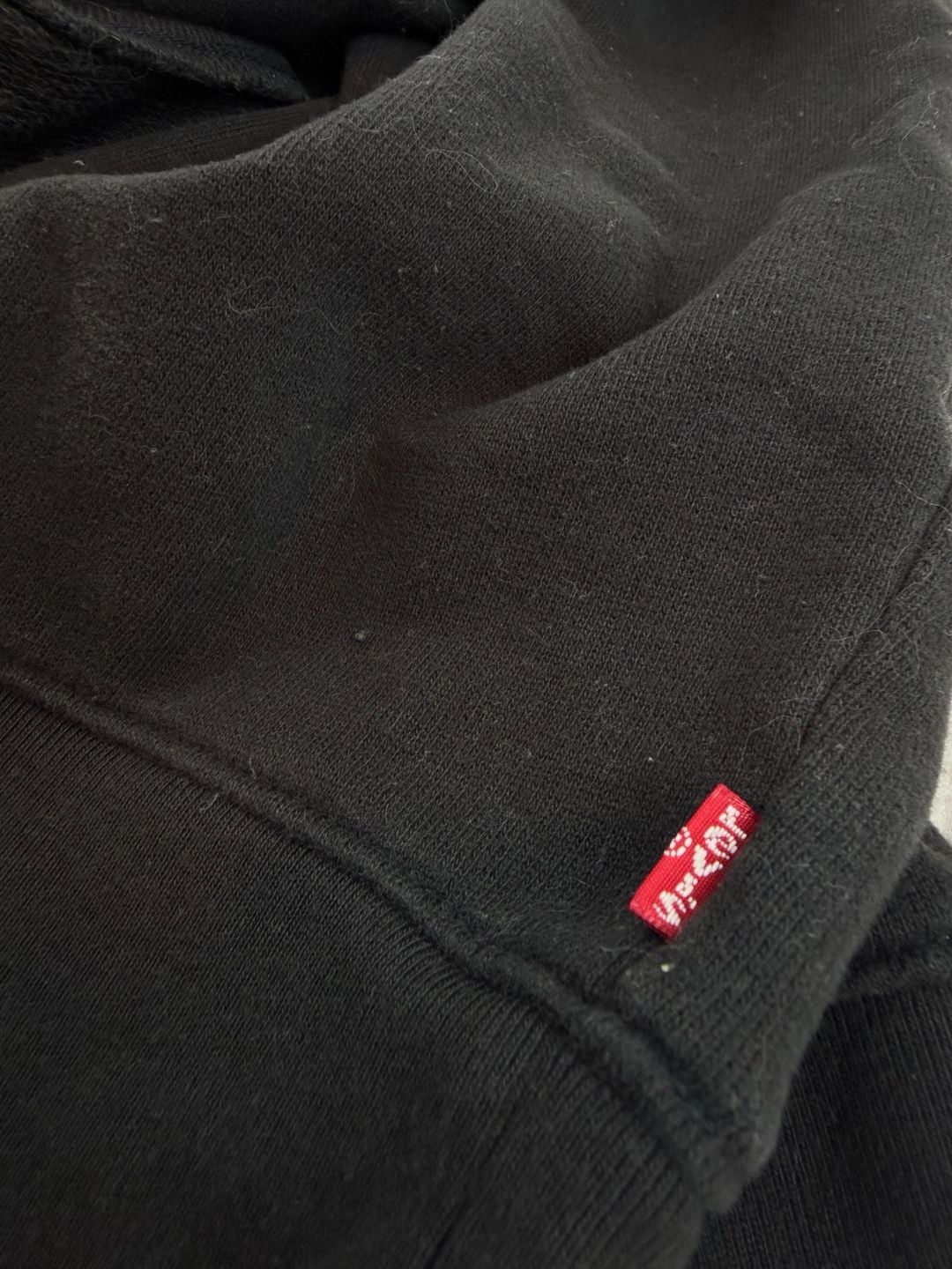 Levi's Black Rainbow Logo Crewneck Sweatshirt Medium 5