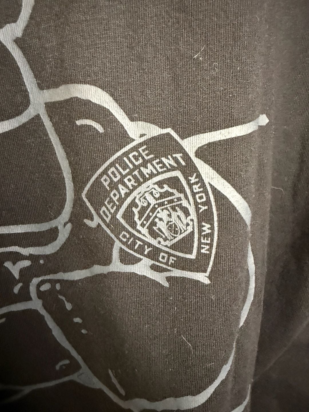 Homerun NYC Black Graphic T-Shirt Crime Scene Graffiti LEWY btm Size XL 10