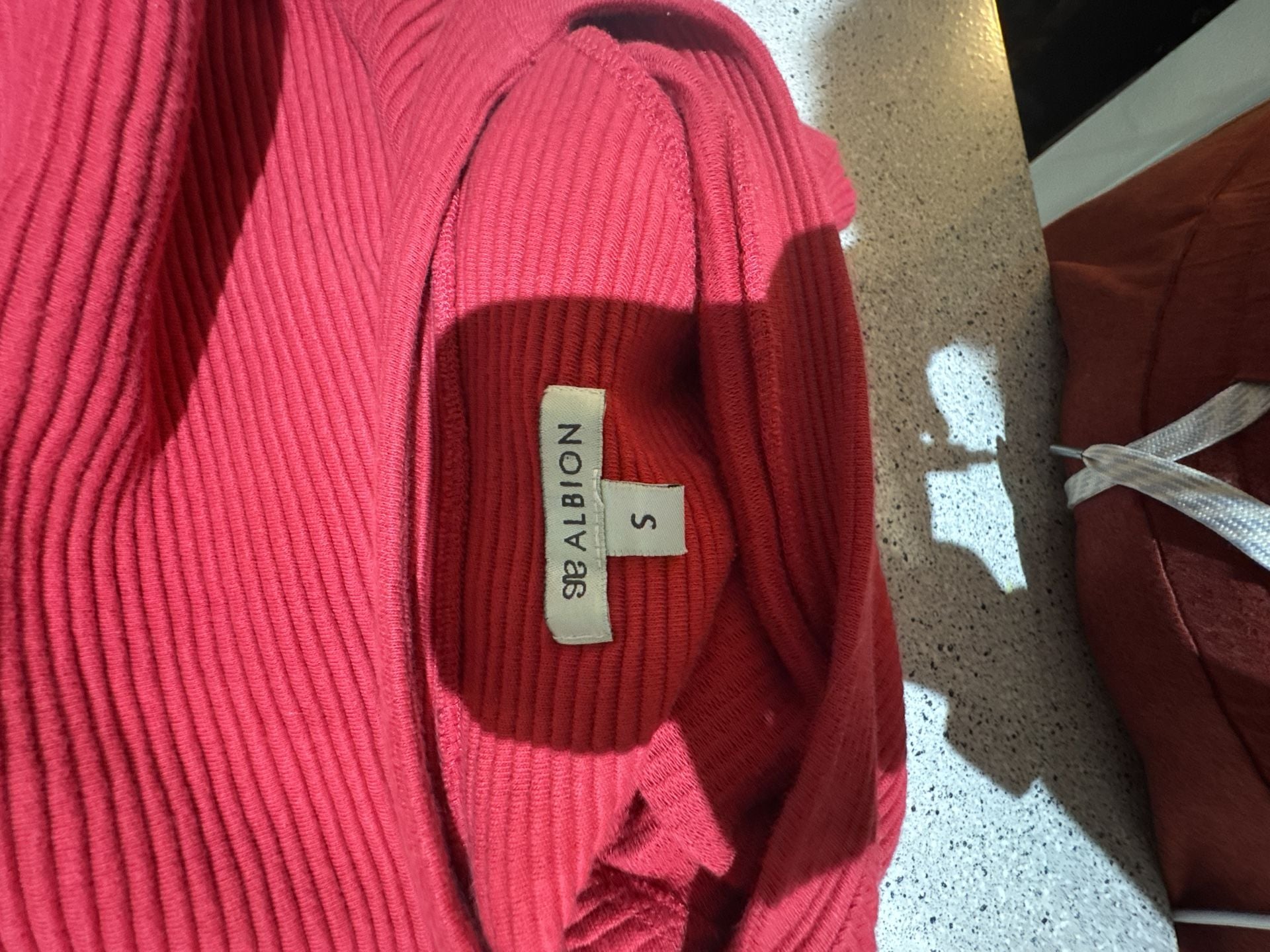 Albion Fit Red Ribbed Long Sleeve Sweatshirt Pullover Size Small 6