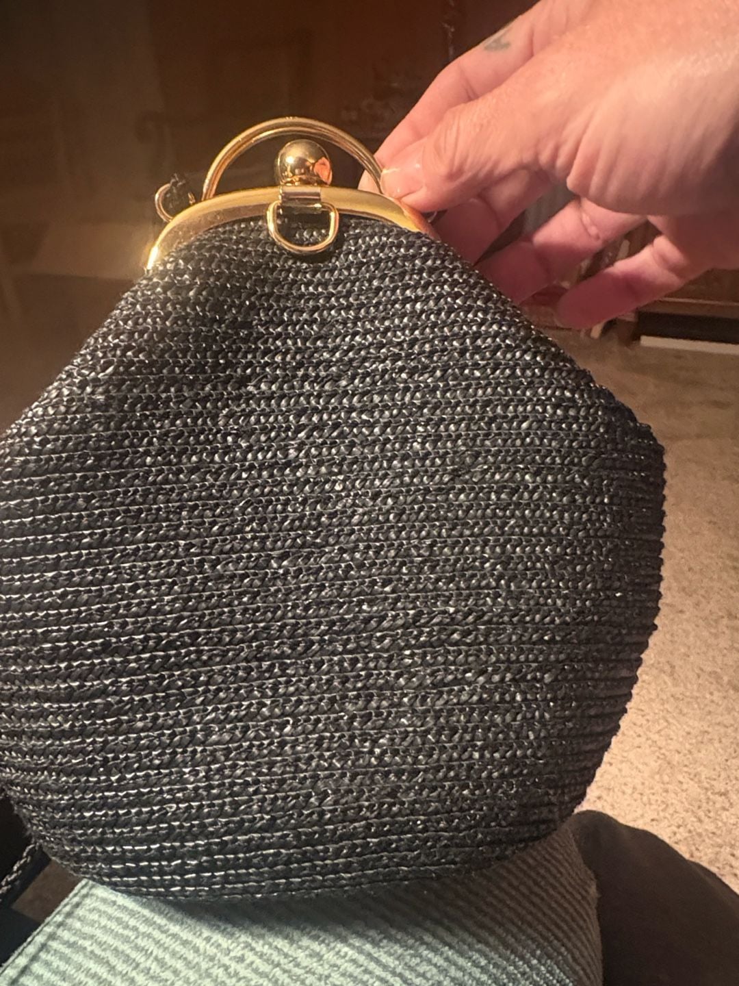 Vintage Black Woven Straw Crossbody Evening Bag with Gold Kiss Lock Frame 2