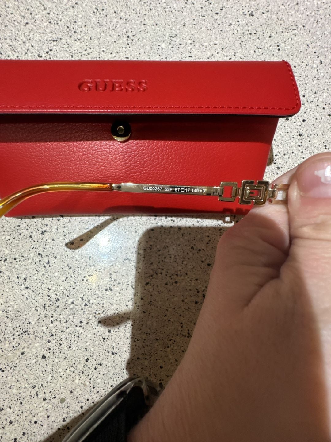 GUESS 53F Tortoise Geometric Sunglasses with Red Case 7